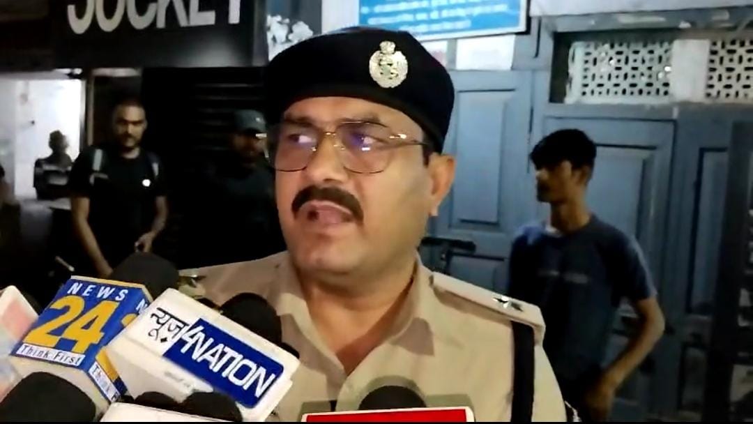 पटना में छात्रों ने मोबाइल रिपेयरिंग सेंटर के मालिक पर की फायरिंग, दो लोगों की हालत गंभीर, पढ़ें विवाद की वजह