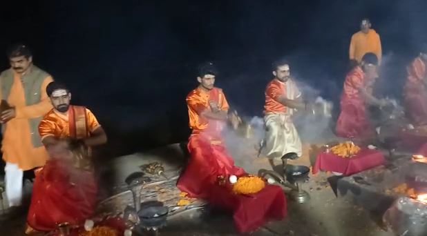 दसशीशानाथ के पास भव्य सोन आरती, वीडियो में कीजिए दर्शन...