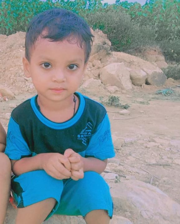 धनबाद के महुदा में मां और पांच साल की बेटी ने फांसी लगा दे दी जान ,जानिए प्रारंभिक वजह