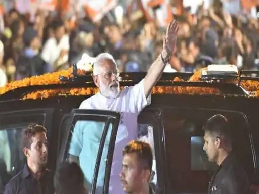 अपने अपने छतों से टार्च जलाकर पीएम मोदी का करें स्वागत, भैया दूज के दिन आ रहे हैं हम सबके भैया- भाजपा सांसद संजय सेठ