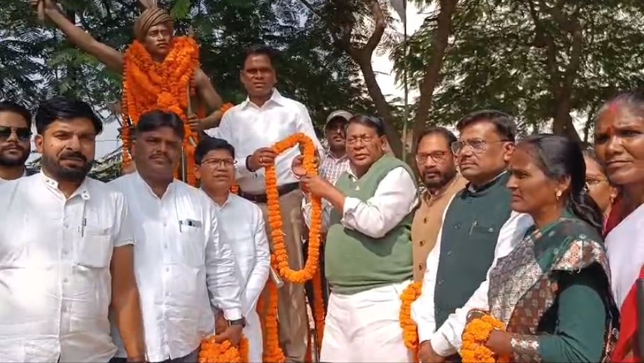 लोहरदगा: पीएम नरेंद्र मोदी के झारखंड आगमन से नहीं पड़ेगा किसी भी प्रकार का प्रभाव - सांसद धीरज प्रसाद साहू