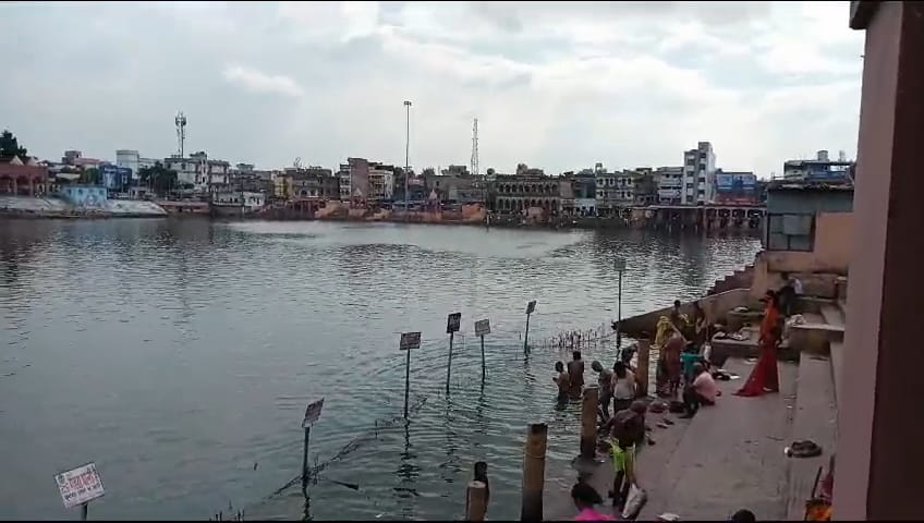 नहाए खाए के दिन महंगी बिकी लौकी, खरना पर लगेगी शिवगंगा में आस्था की डुबकी