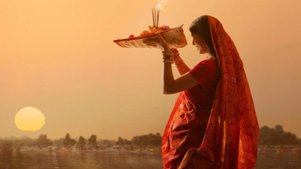 CHHATH SPECIAL: आस्था के महा पर्व छठ का दूसरा दिन आज, खरना के साथ शुरू होगा 36 घंटे का निर्जला व्रत