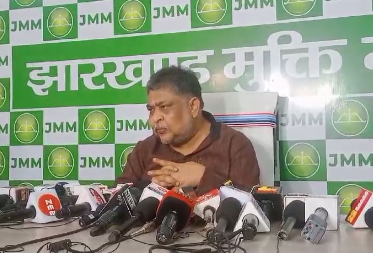 झारखंड में टनल हादसे पर राजनीति शुरू, झामुमो ने भाजपा पर कसा तंज, कहा- भाजपा मजदूर को इंसान नहीं समझती