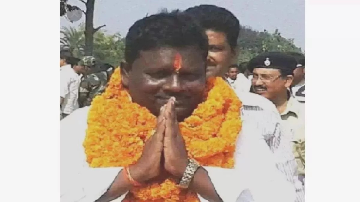 उत्कृष्ट विधायक  से सम्मानित हुए रामचन्द्र सिंह,  मनिका विधानसभा में खरवार और चेरो जनजाति के बीच सियासी संघर्ष की रोचक कहानी