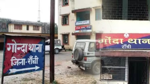 जुआ खेलने वाले 14 पुलिसकर्मियों पर गिरी गाज! CM आवास के सुरक्षाकर्मी भी शामिल, एसएसपी ने की कार्रवाई