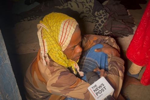 सुरंग में फंसे मजदूरों को बाहर निकालने की खबर मिलते ही पीड़ित परिवारों में खुशी की लहर, सांस थाम लोग कर रहे अपने परिजनों के वापसी का इंतजार  