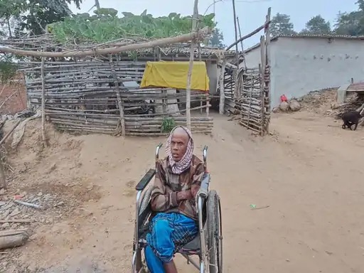 Jharkhand- सुरंग से बाहर तो निकल गया भक्तू मुर्मू, लेकिन जब तक पहुंचती खबर, देखिये कैसे लगा एक और सदमा