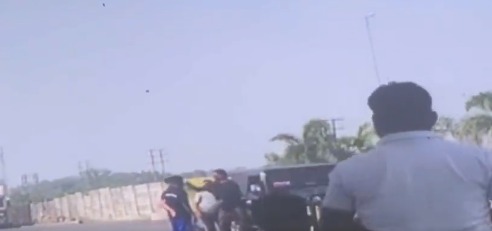 घाटशिला एसडीपीओ पर टोलकर्मी से मारपीट का आरोप, सोशल मीडिया में वीडियो वायरल, भाजपा नेता कुणाल षाड़ांगी ने की जांच की मांग