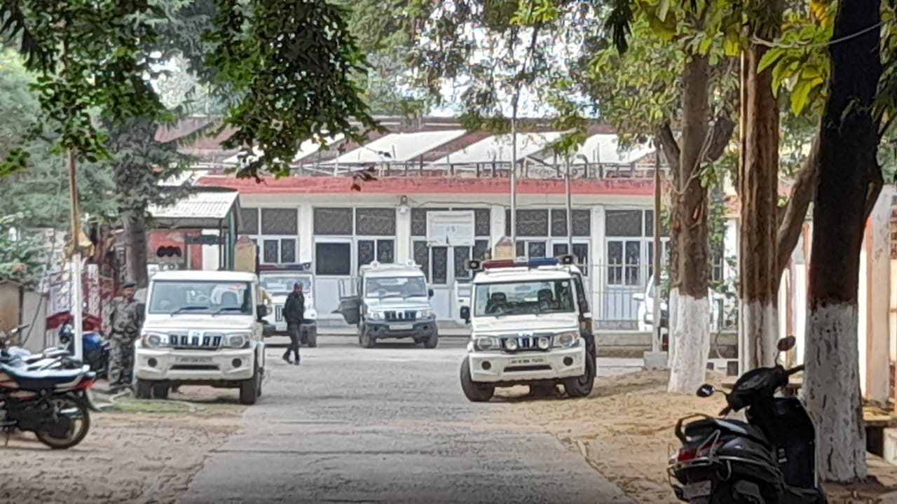 SHOOT OUT IN DHANBAD JAIL-जाँच के लिए अपर समाहर्ता की अगुवाई में बनी टीम