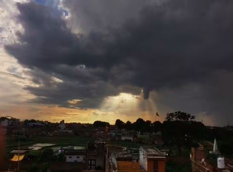 सावधान ! झारखंड में चक्रवाती तूफान माइचौंग का असर, रांची के साथ अन्य जिलों में बारिश की संभावना