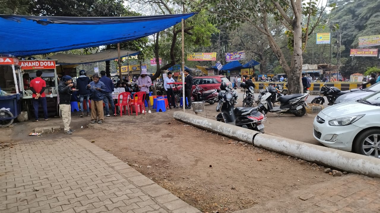 लौहनगरी में मौसम ने बदला मिजाज ! रुक-रुककर हो रही बूंदा-बांदी से मौसम बना खुशगवार