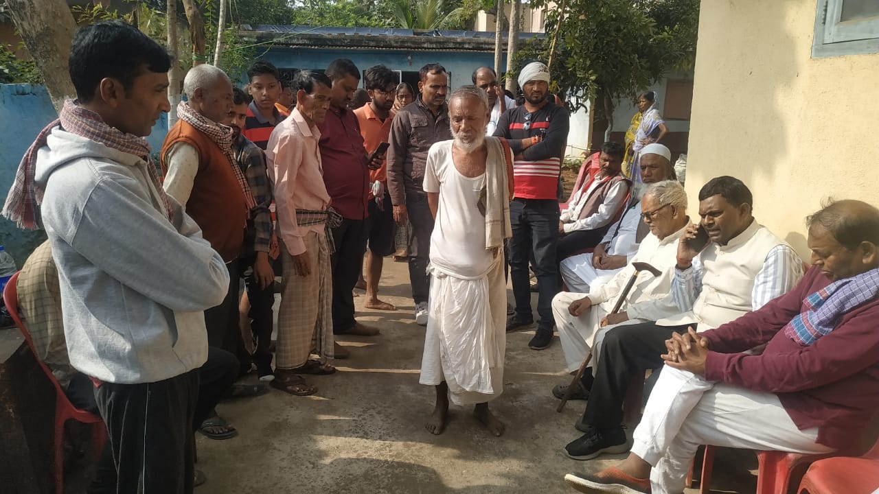 पंचतत्व में विलीन हुई पूर्व विधायक रानी डे, तेनुघाट डैम किनारे किया गया उनका अंतिम संस्कार