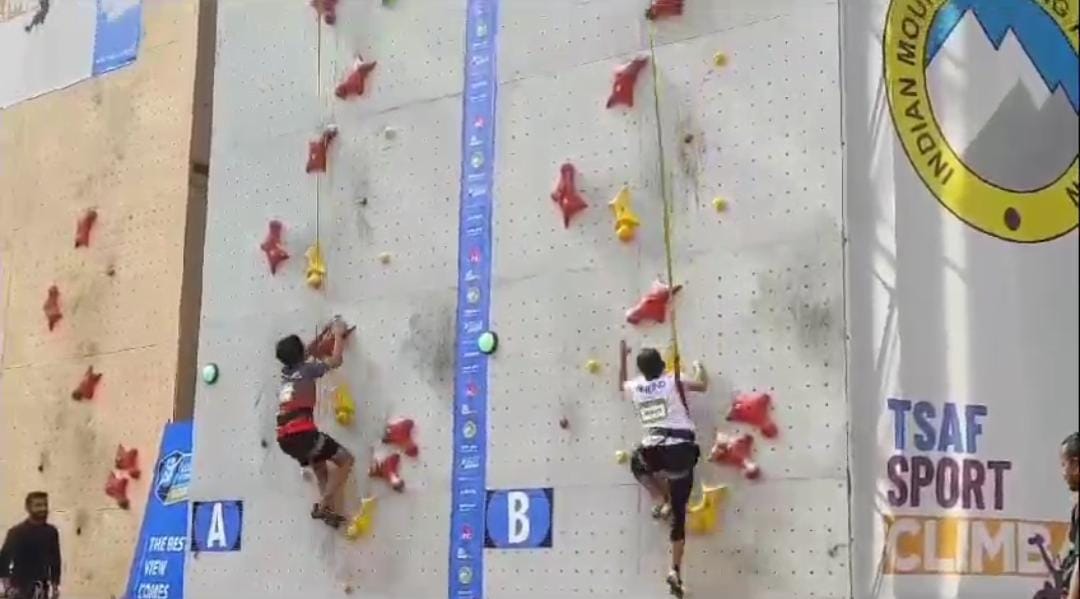 जमशेदपुर: जेआरडी स्पोर्ट्स कांप्लेक्स में क्लाइम्बिंग प्रतियोगिता का आयोजन, भारत के साथ अन्य 11 देश से प्रतिभागियों ने लिया हिस्सा