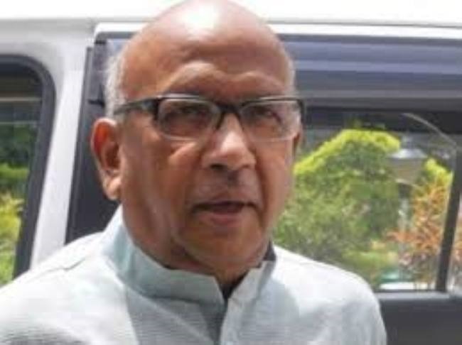 सांसद धीरज साहू के ठिकानो से बरामद रुपयों पर सरयू राय की प्रतिक्रिया- नोट किसके हैं, जवाब तो आये 