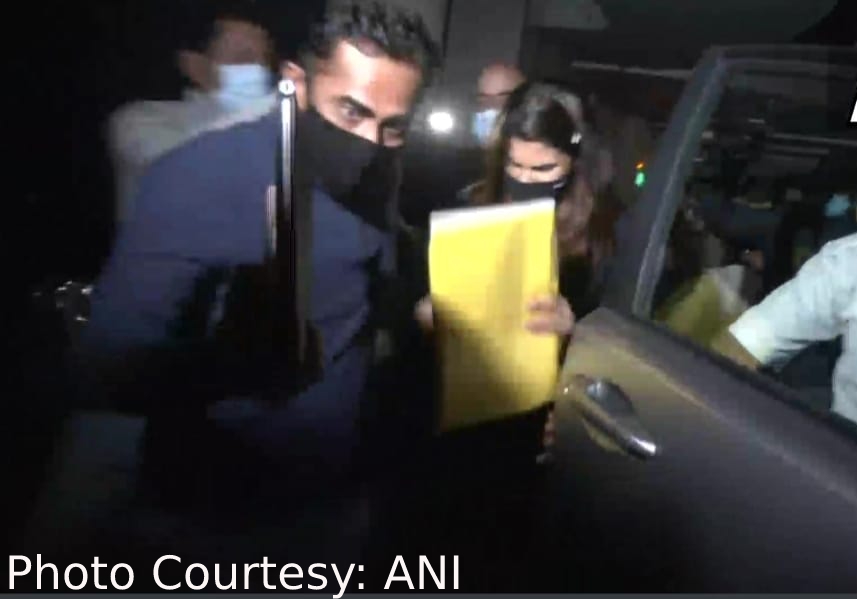 ईडी के दिल्ली कार्यालय में जैकलीन की पेशी, मनी लॉन्ड्रिंग केस में होगी पूछताछ