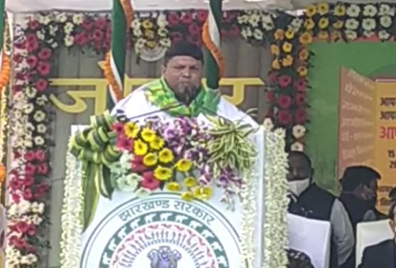 मंत्री बादल पत्रलेख ने प्राइवेट बैंकों को दी चेतावनी, किसानों की नहीं सुनेंगे तो सरकारी राशि पर लगेगी रोक  