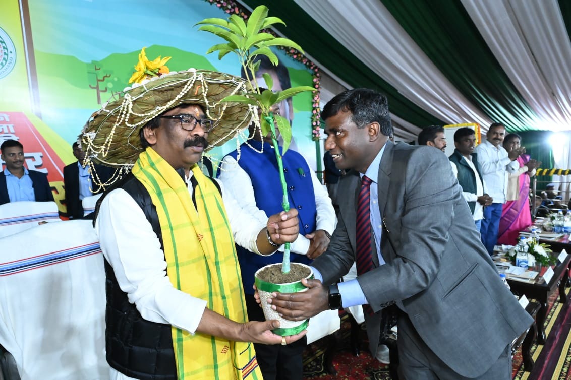 अर्दली नहीं हुक्मरान बनो,  आदिवासी महिला को जज बनाने की अनुशंसा के बाद सीएम हेमंत की हुंकार