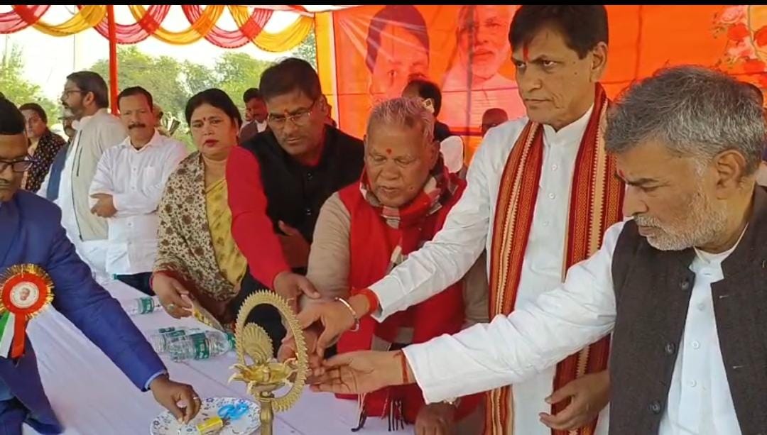 नीतीश कुमार पर जीतन राम मांझी का हमला, कहा नीतीश कुमार की मानसिक स्थिति खराब है इसलिए सार्वजनिक सभा में नहीं बोलने दिया जा रहा