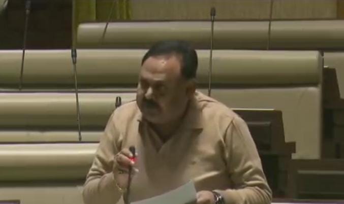 विधायक कमलेश सिंह ने सदन में उठाया हुसैनाबाद डिग्री महाविद्यालय में पढ़ाई शुरू कराने की मांग, विभागीय मंत्री ने कहा अगले सत्र से पढ़ाई होगी शुरू