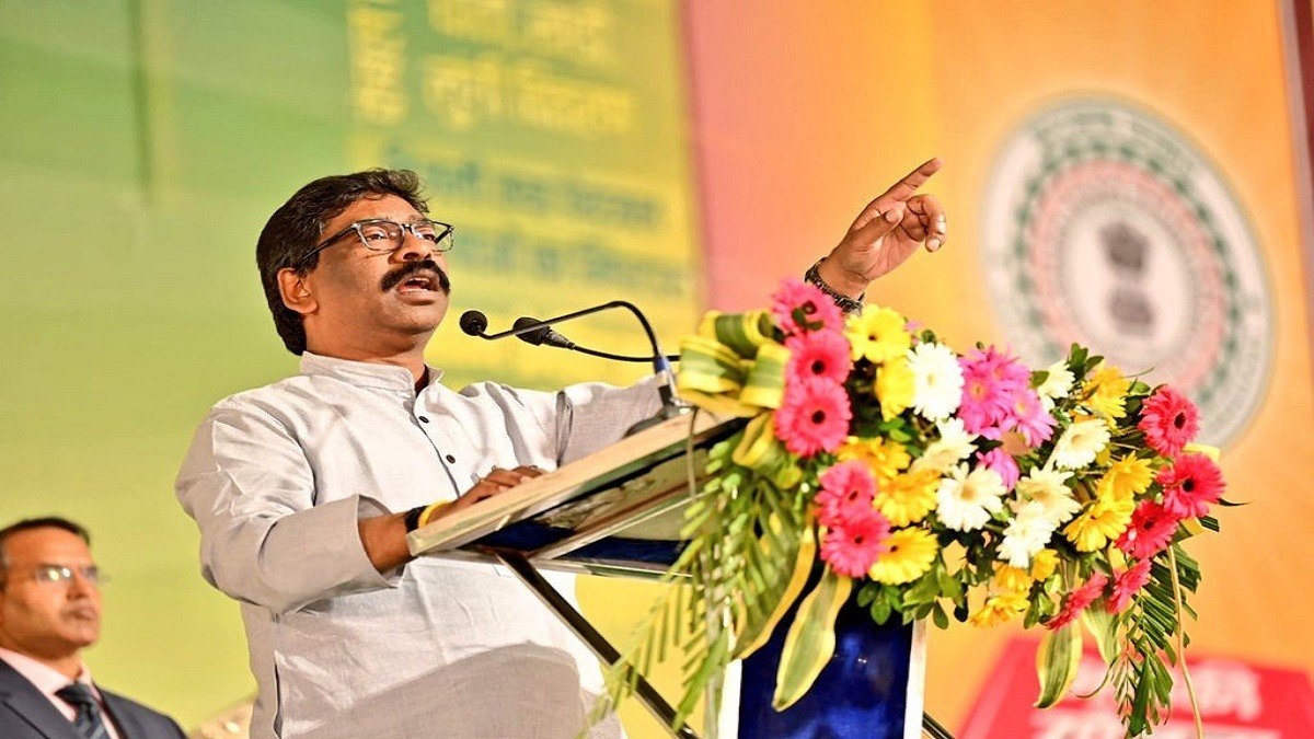 ईडी का दवाब या कांग्रेस को सबक सिखाने की रणनीति! इंडिया गठबंधन से दूरी बना सीएम हेमंत ने किस बात का दिया संकेत