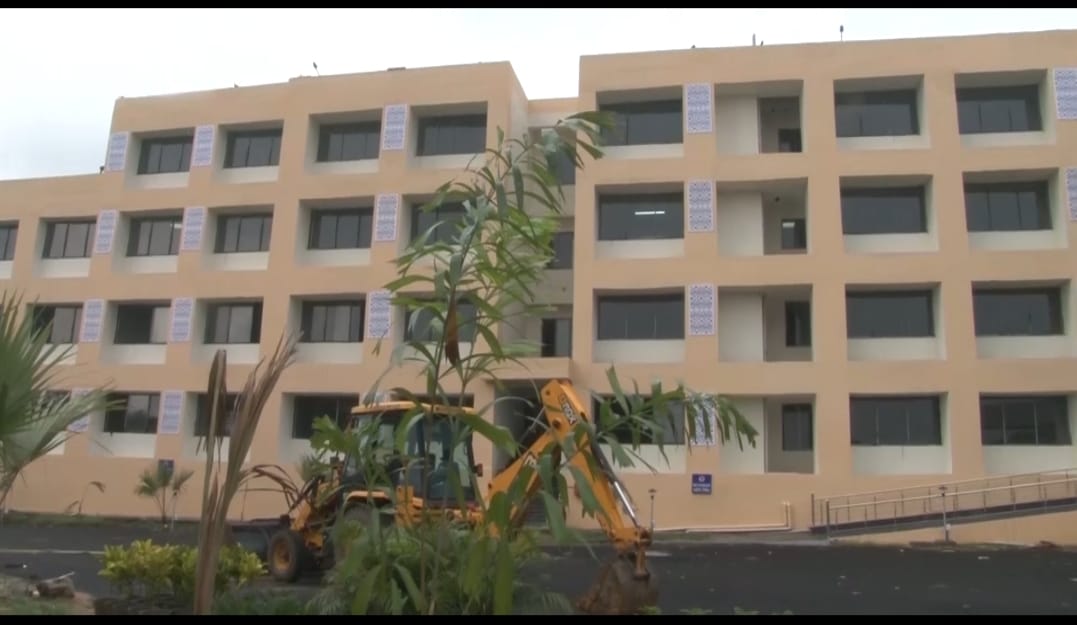 नए समाहरणालय भवन के उद्घाटन के बहाने जान लीजिये धनबाद की तीन राज्यों की परिक्रमा !!