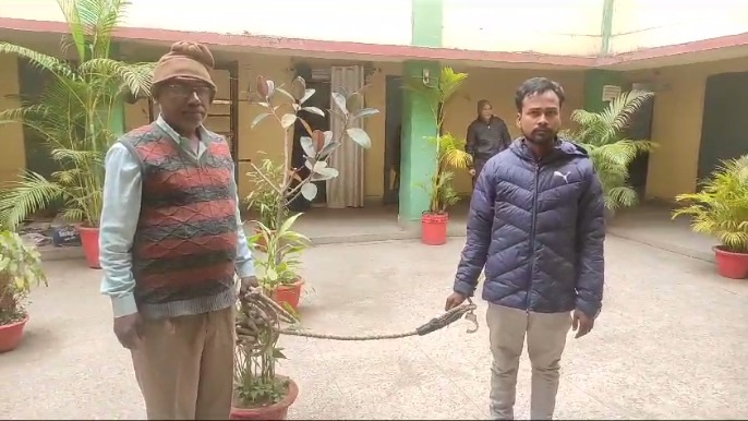 नव वर्ष पर भारी पुलिस की मुस्तैदी! झारखंड से बिहार जा रहे शराब का बड़ा जखीरा जब्त