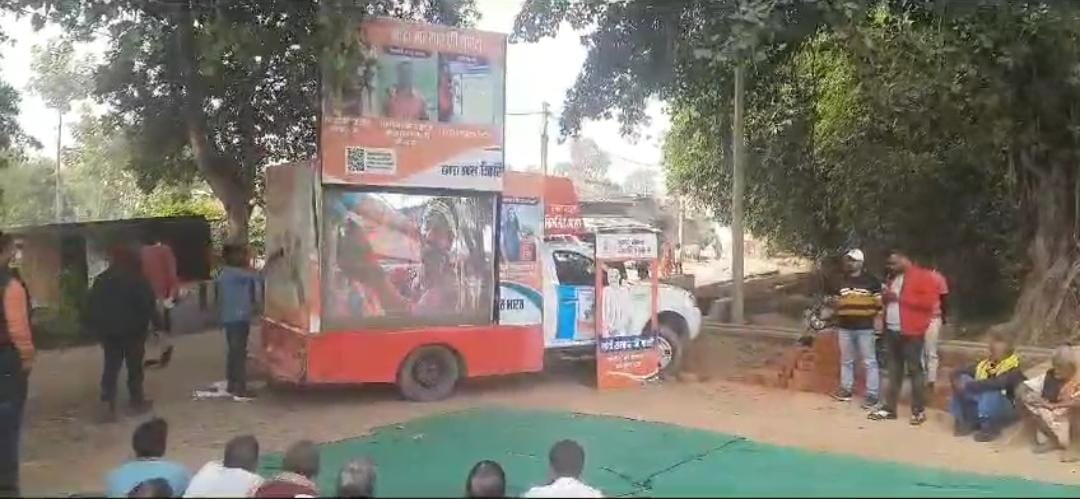 औरंगाबाद:पेंशन नहीं मिलने से नाराज महिला ने बीजेपी एमएलसी को जमकर सुनाई खरी खोटी, जानें फिर क्यों साग-भात खाने घर आने का दिया न्यौता