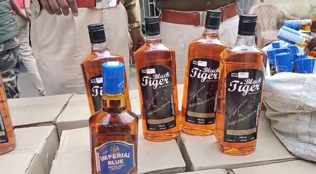 नया साल 2024 के जश्न की तैयारी: मैथन में फिर पकड़ाई पांच लाख की नकली शराब 