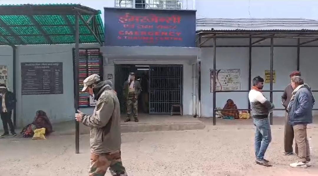 भागलपुर:न्यू ईयर सेलिब्रेशन में अपराधियों ने डाली खलल! रेस्टोरेंट के बाहर युवक को मारा चाकू, पढ़ें वजह