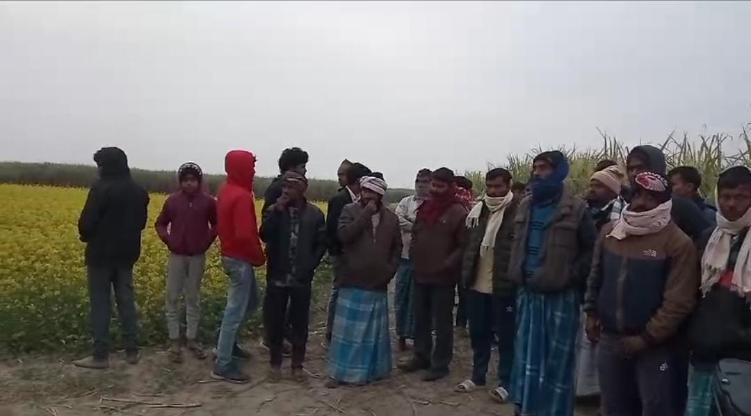 बिहार:पहले अपहरण और रेप फिर हैवानों ने कर दी नाबालिग की हत्या, शव को पेड़ से लटकाया, कंकाल बरामद   