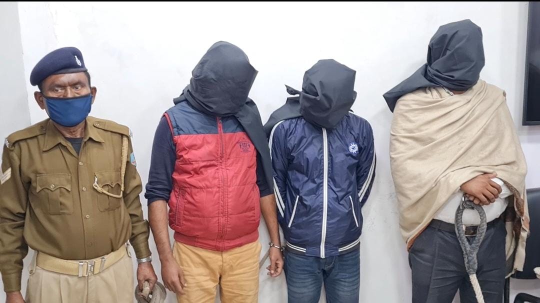 जुगसलाई लूटकांड का खुलासा--पूर्व कर्मचारी ने ही आपराधिक गिरोह से करवाई लूट