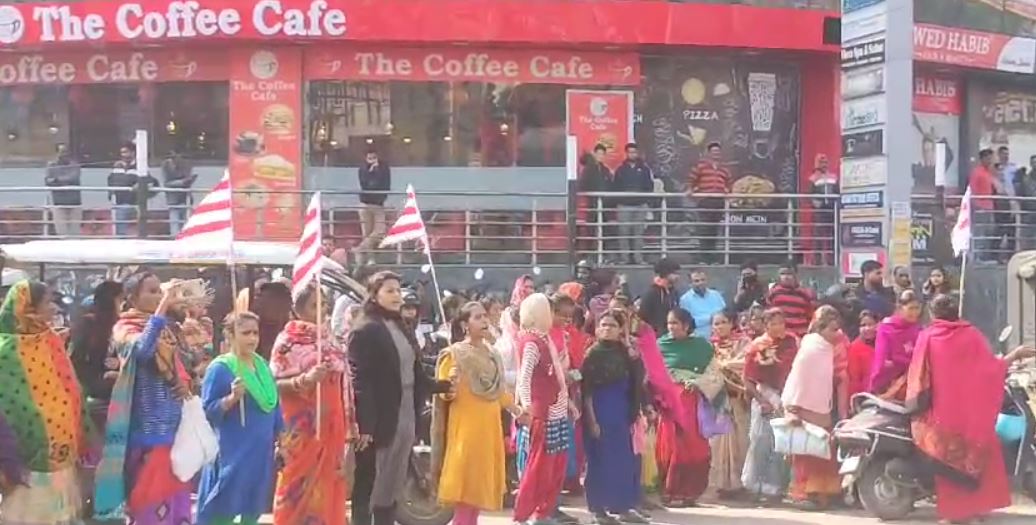 10 हजार घूस नहीं देने पर उत्पाद विभाग ने  किया टॉर्चर! जानिए नितेश की मौत की पूरी कहानी 