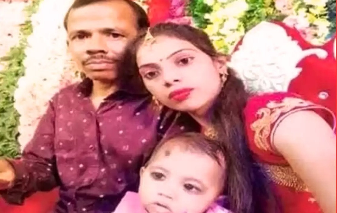 प्रेम विवाह से नाराज पिता ने बेटी, दामाद व नातिन को उतारा मौत के घाट, जानिए पूरा मामला 