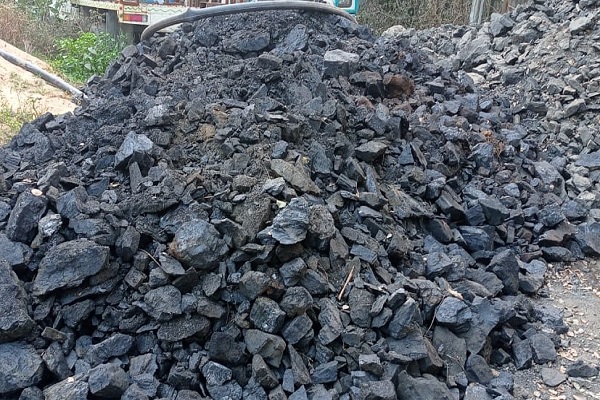 धनबाद:जब्त अवैध कोयला लोड ट्रकों से स्टेट टैक्स डिपार्टमेंट वसूलेगा जीएसटी,शुरू हुई प्रक्रिया, पढ़ें विस्तार से