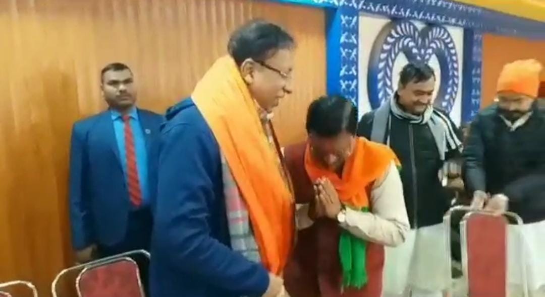 गठबंधन के वर्चुअल मीटिंग को बीजेपी ने बताया नाटक, कहा- लालू यादव के इशारे पर नीतीश कुमार को मिला संयोजक बनने का प्रस्ताव,तो नीतीश ने किया इंकार