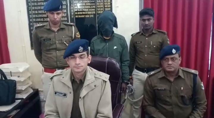 बाढ़:कुख्यात अपराधी को रील बनाना पड़ा भारी! वायरल होते ही पुलिस ने दबोचा, हत्या, लूट सहित कई मामलों का है आरोपी