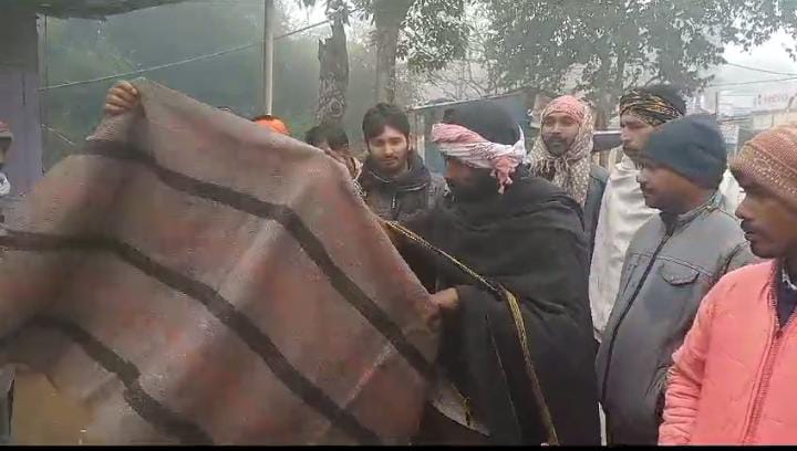 छत्तीसगढ़ से भटककर देवघर पहुंचा व्यक्ति तो टेंपू चालकों ने दिखाई उदारता,चंदा जमाकर वापस भेजा घर