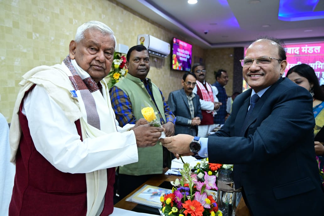 गुस्से में सांसद पीएन सिंह, कहा- गंगा दामोदर के रैक से छेड़छाड़ हुआ तो ठीक नहीं