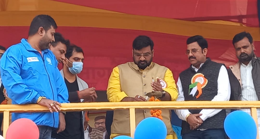 खेल के माध्यम से  समाज के भटके युवाओं को मुख्यधारा से जोड़ा जाएगा : मंत्री