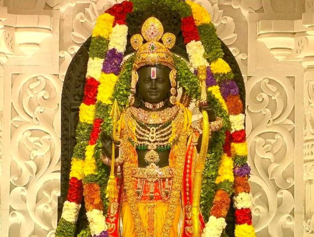 अयोध्या में रामलला की प्राण प्रतिष्ठा: आज के दिन घर बैठे इन मंत्रों का करें जाप, मिलेगा पुरुषोत्तम राम का आशीर्वाद 