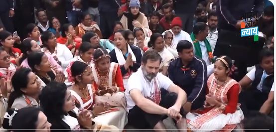 श्रीराम के हाथों ही होगा भाजपा का संहार! राहुल गांधी को मंदिर जाने से रोकने पर फूटा कांग्रेसियों का गुस्सा, भूपेश बघेल का दावा भाजपा के दिन खत्म