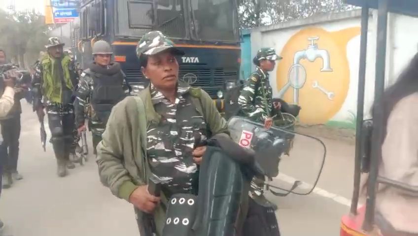 Big News : झारखंड पुलिस और CRPF आमने सामने!   केंद्रीय सुरक्षा बल पर माहौल बिगाड़ने का आरोप, CRPF के खिलाफ FIR दर्ज