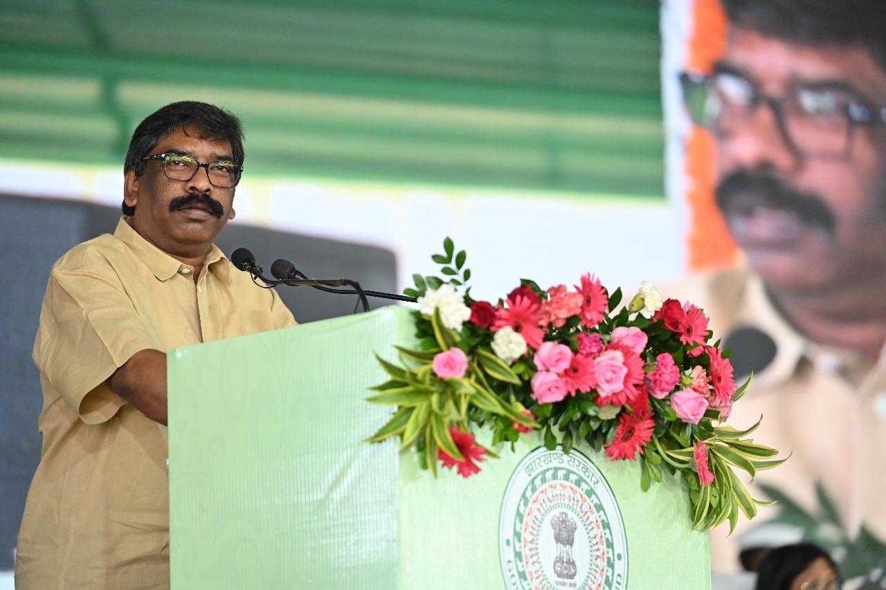 Land Scam: हेमंत पर संकट! गठबंधन दल के विधायक की आपात बैठक,सीएम के शामिल होने की संभावना