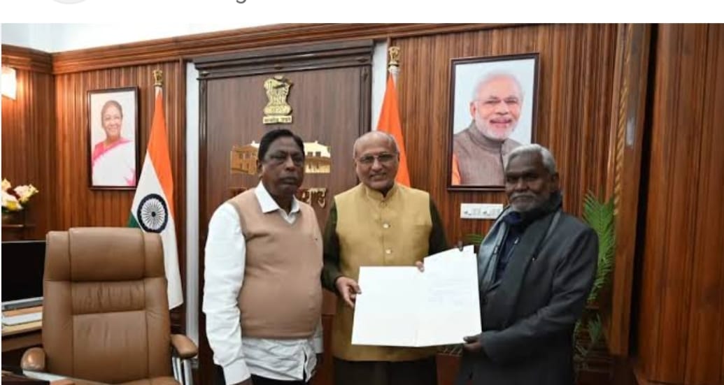 BIG UPDATE: चंपई सोरेन बने झारखंड के मुख्यमंत्री, साथ में कांग्रेस से आलमगीर और राजद से सत्यानंद भोक्ता लेंगे पद की शपथ