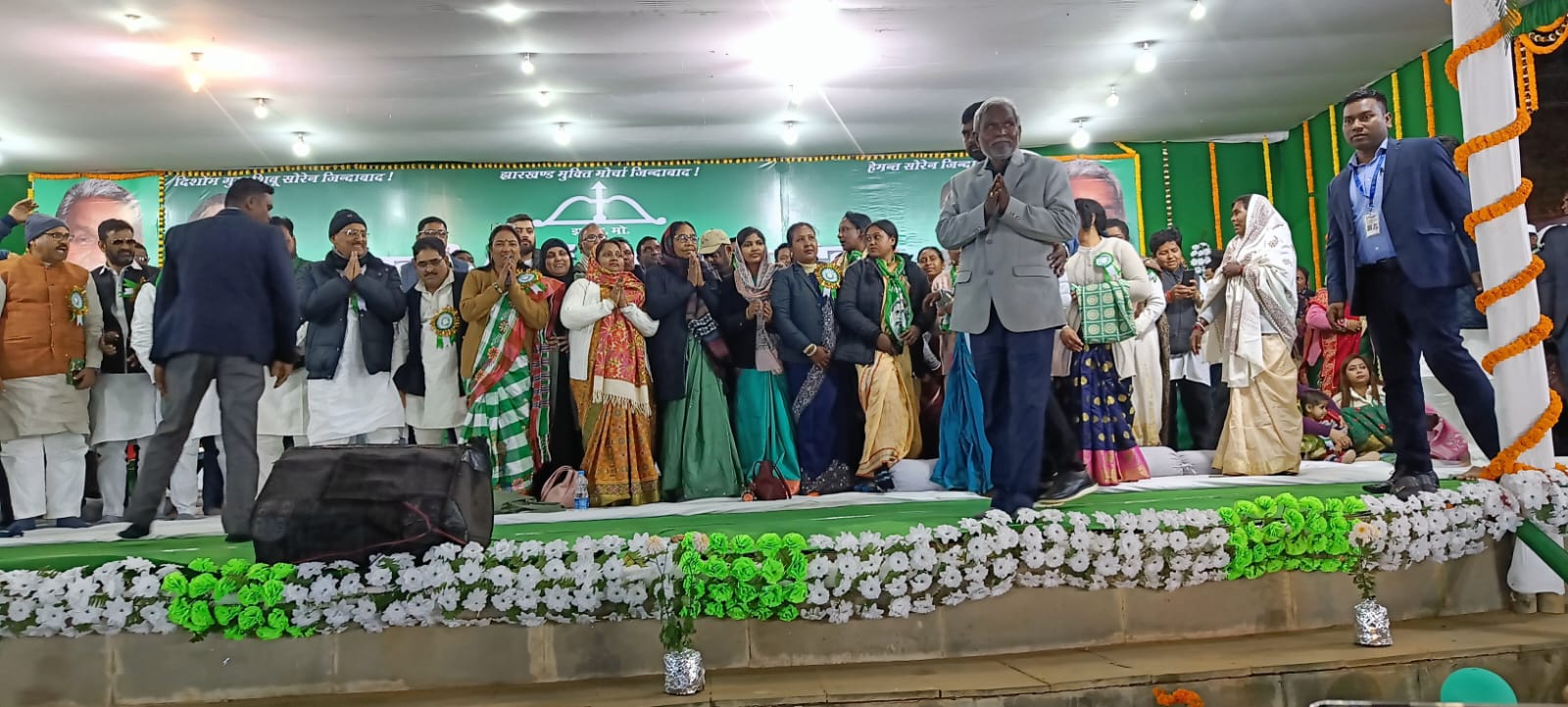 दुमका:उत्साह से ज्यादा आक्रोश से लबरेज रहा 45वां झारखंड दिवस! बीजेपी के खिलाफ दहाड़े सीएम चंपई सोरेन, कार्यकर्ताओं में दिखा गुस्सा