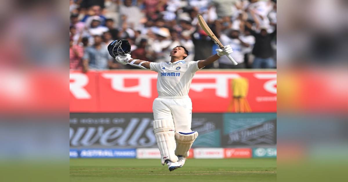 यशस्वी जायसवाल ने पहली बार दोहरा शतक जड़ अंग्रेजों की निकाली हवा, बनाया ये रिकॉर्ड