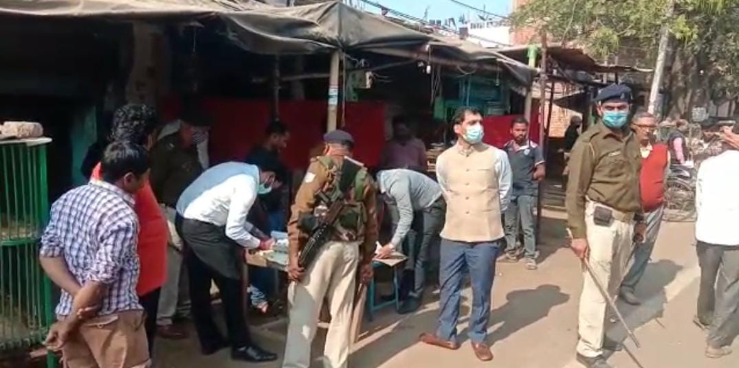 खाद्य सुरक्षा अधिनियम उल्लंघन को लेकर की गई कारवाई, वसूला गया 2-2 हज़ार रुपये का जुर्माना