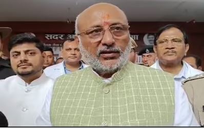 राजभवन पर लगे आरोप पर बोले राज्यपाल राधाकृष्णन , हेमंत सोरेन ने खुद सौंपा था इस्तीफा, गिरफ्तारी में उनकी नहीं कोई भूमिका 