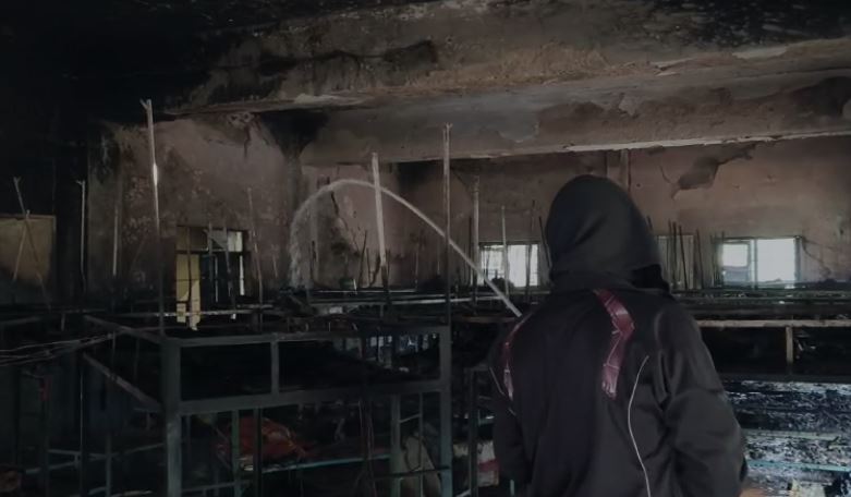 साहिबगंज के संत जोसेफ छात्रावास में लगी आग, लाखों का सामान जलकर राख, छात्राओं में मची अफरा-तफरी